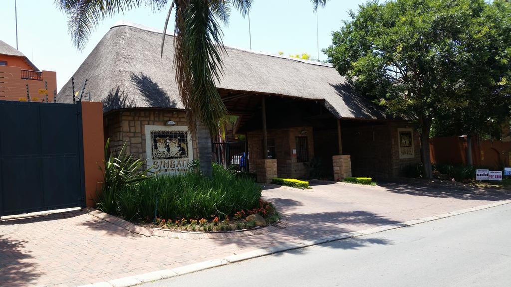 Singati Sands Sunninghill Sandton Exterior foto