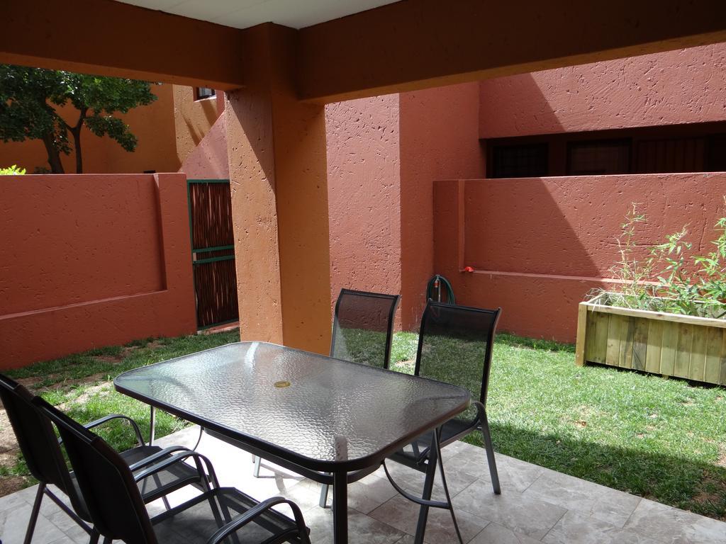 Singati Sands Sunninghill Sandton Exterior foto