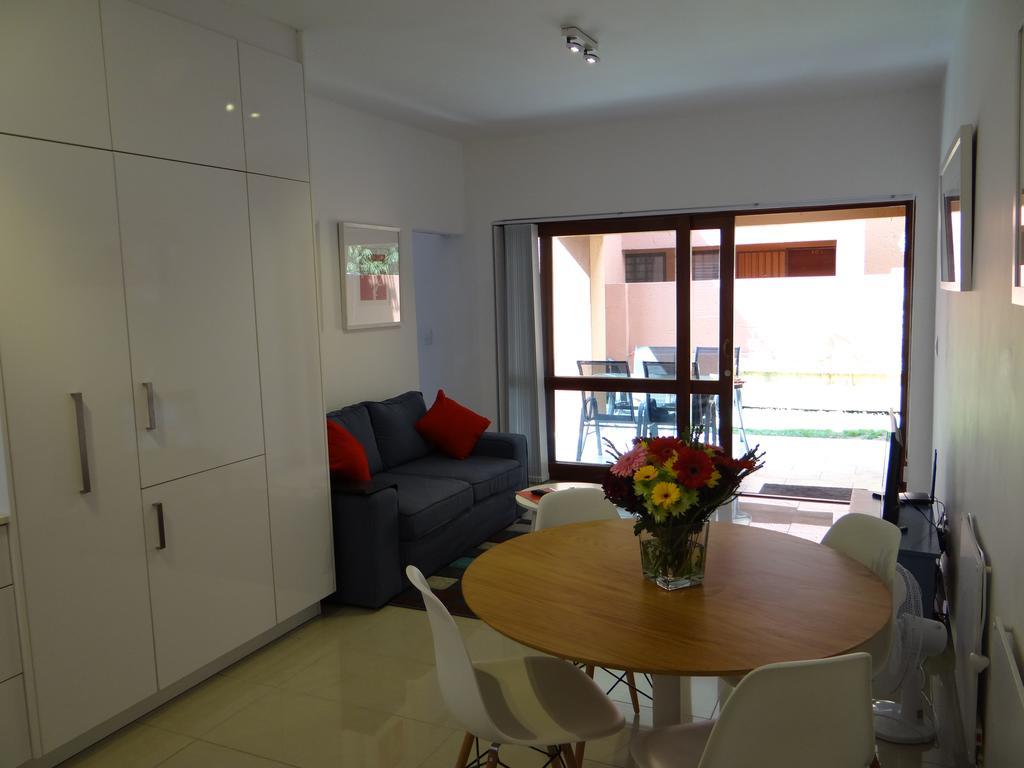 Singati Sands Sunninghill Sandton Exterior foto