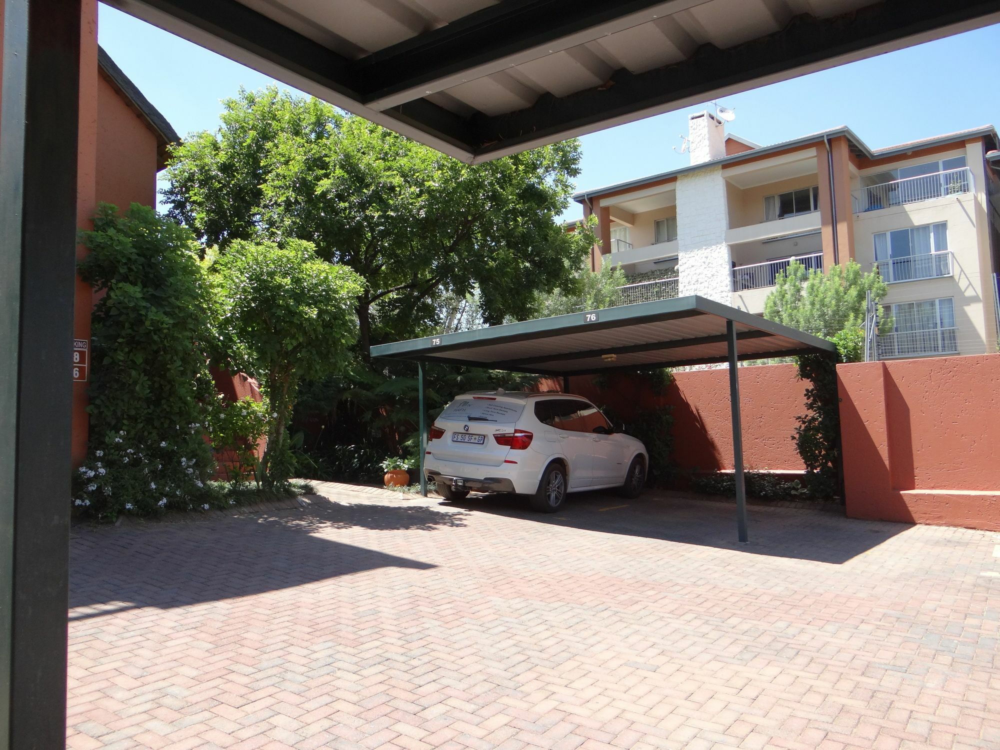 Singati Sands Sunninghill Sandton Exterior foto